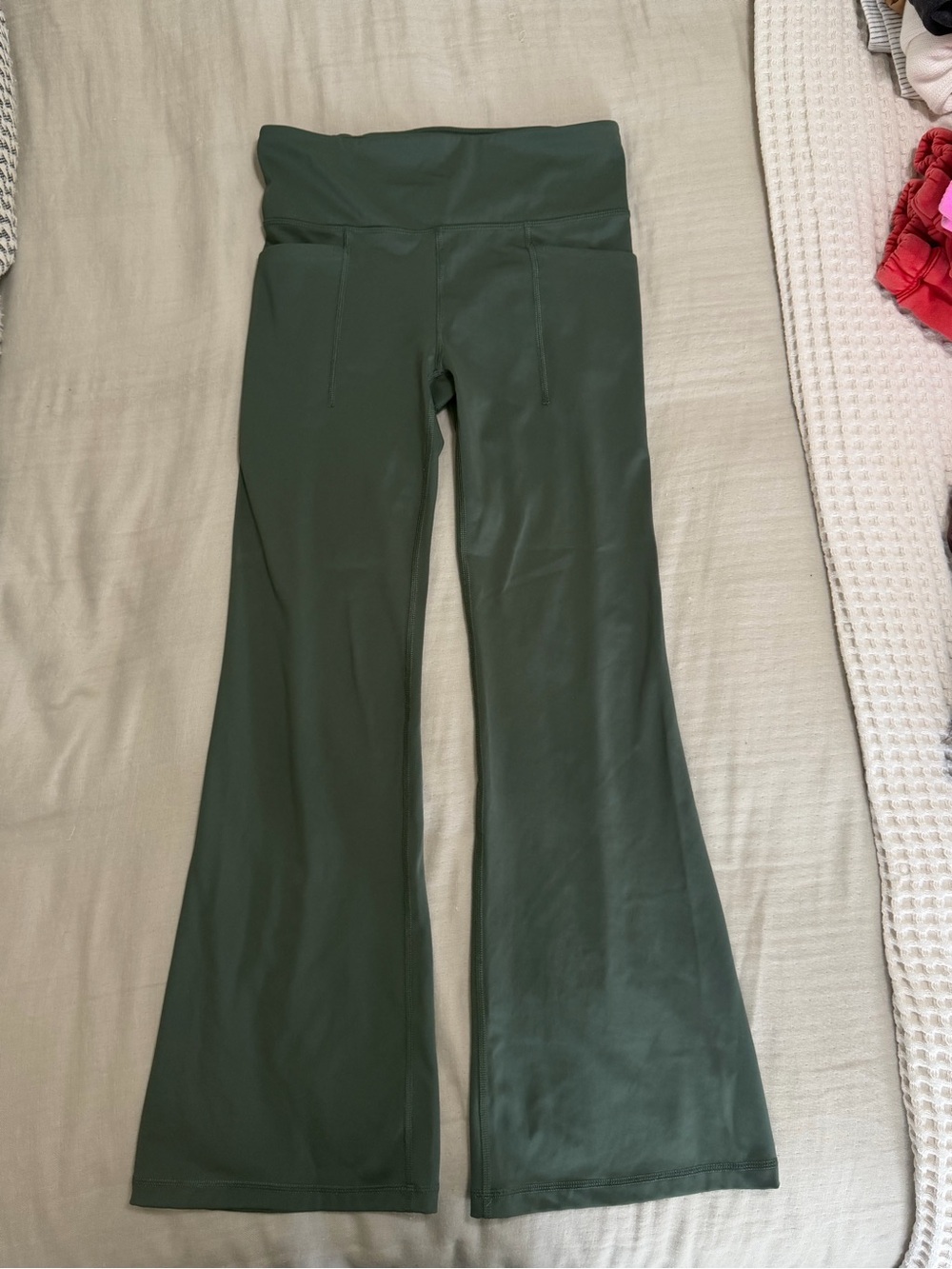 GAP Olive Green Boot-Cut Flare Yoga Pants